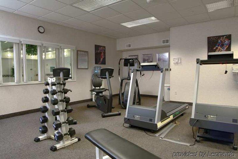Homewood Suites By Hilton Erie Kearsarge Facilities photo