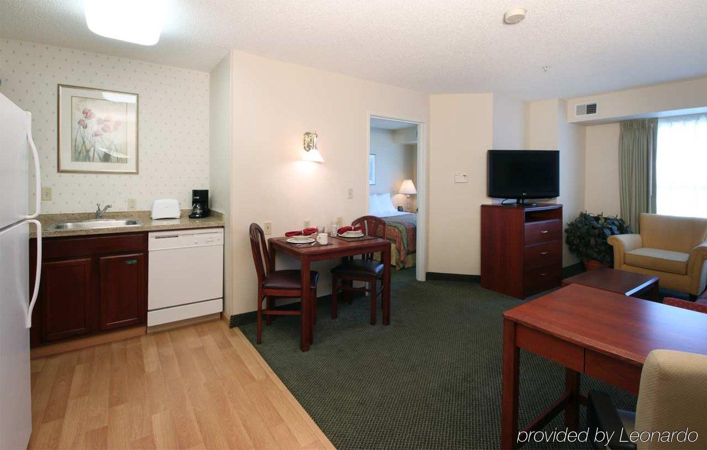 Homewood Suites By Hilton Erie Kearsarge Exterior photo